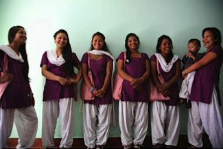 Les jeunes népalaises du projet Saxo-Népal