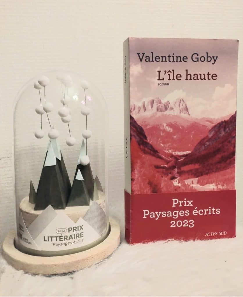 <em>L’île haute</em>, le roman primé de Valentine Goby (Actes Sud).